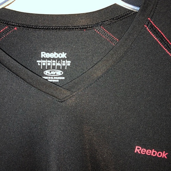 Fitted Reebok Undershirt - Picture 2 of 2